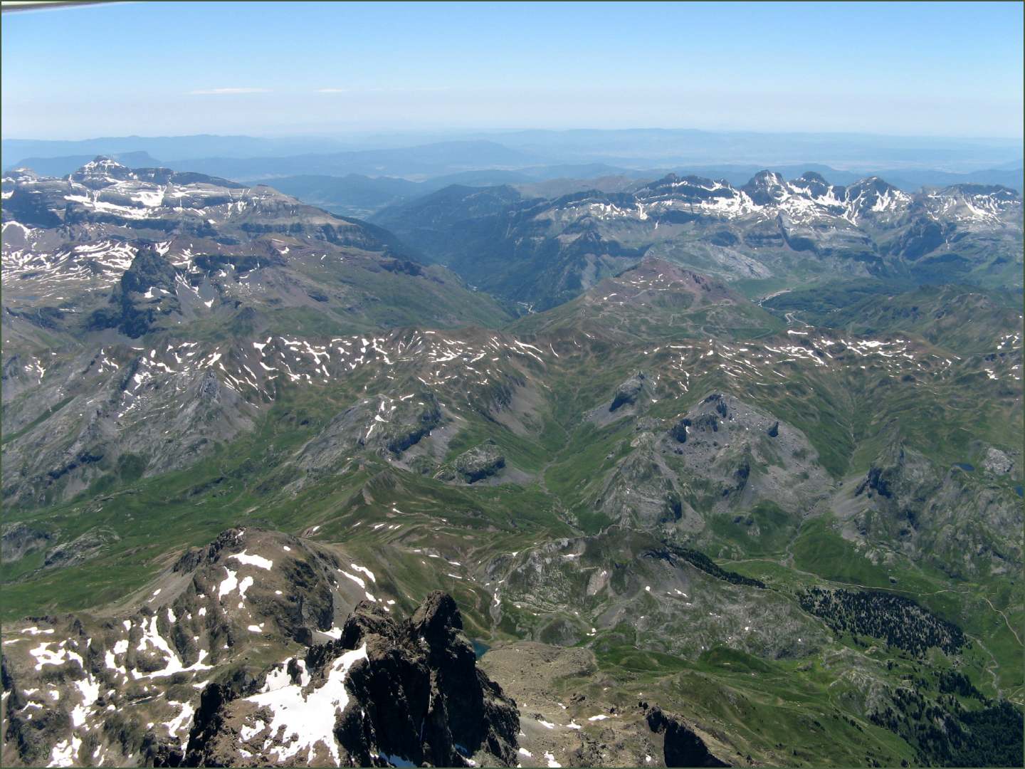 cliquez pour
grande image puis précédent dans votre browser aneou